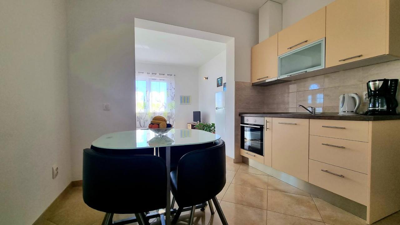 Apartments Bava Trogir Exterior photo
